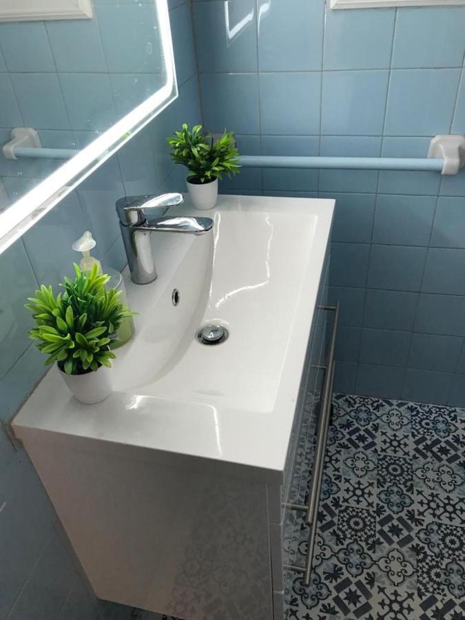 El Faro Apartaments Platja Llarga-Les Salines-Tgn Тарагона Екстериор снимка