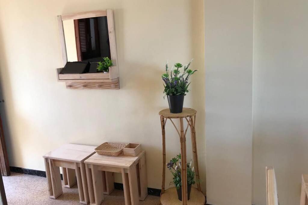 El Faro Apartaments Platja Llarga-Les Salines-Tgn Тарагона Екстериор снимка
