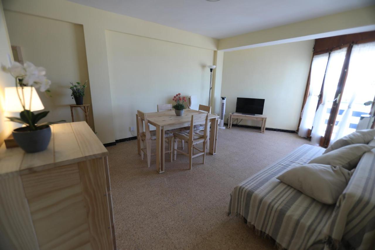 El Faro Apartaments Platja Llarga-Les Salines-Tgn Тарагона Екстериор снимка