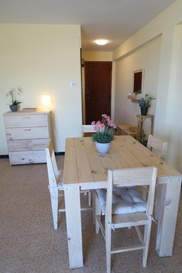 El Faro Apartaments Platja Llarga-Les Salines-Tgn Тарагона Екстериор снимка