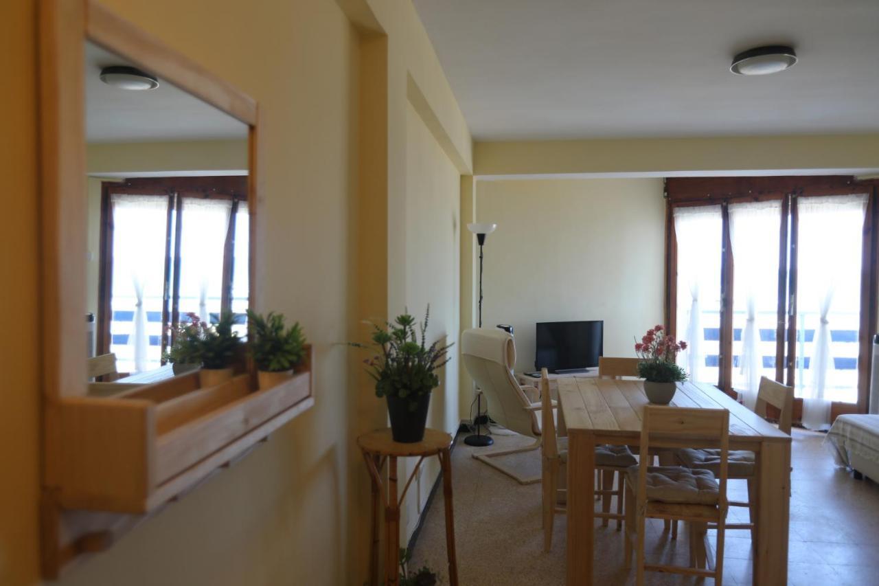 El Faro Apartaments Platja Llarga-Les Salines-Tgn Тарагона Екстериор снимка