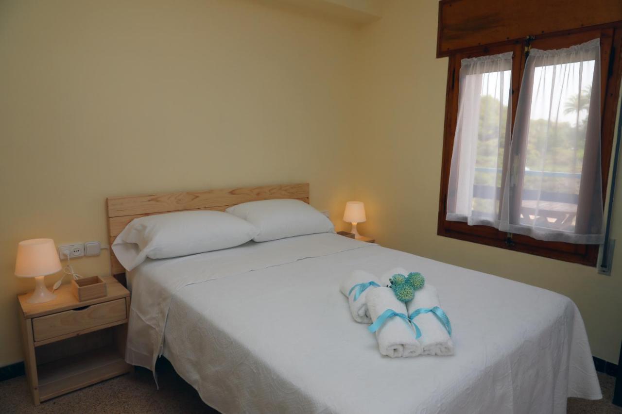 El Faro Apartaments Platja Llarga-Les Salines-Tgn Тарагона Екстериор снимка